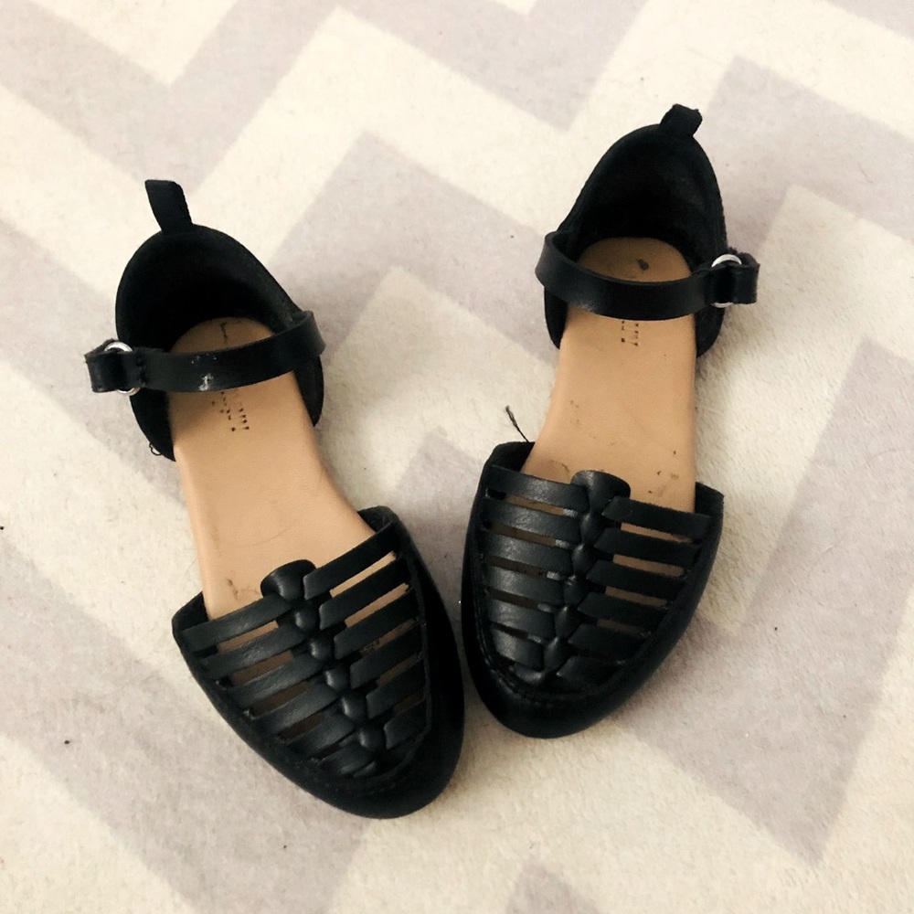 Black Old Navy shoes